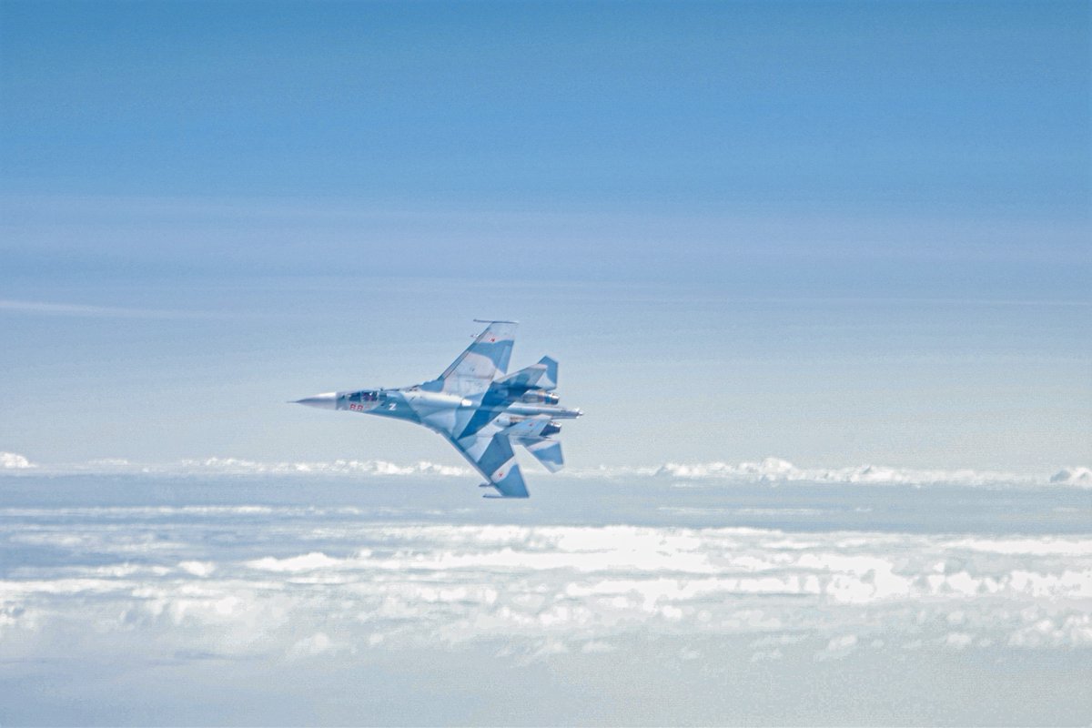 RoyalAirForce's tweet photo. RAF and German Air Force Typhoons scrambled together from Ämari Air Base in Estonia yesterday to identify aircraft over the Baltic Sea close to Estonian airspace. The aircraft, part of NATO’s Baltic Air Policing Mission, intercepted 3 Russian military aircraft. 
#NATO 🇬🇧🇩🇪🇪🇪 https://t.co/SKU22jCQZN