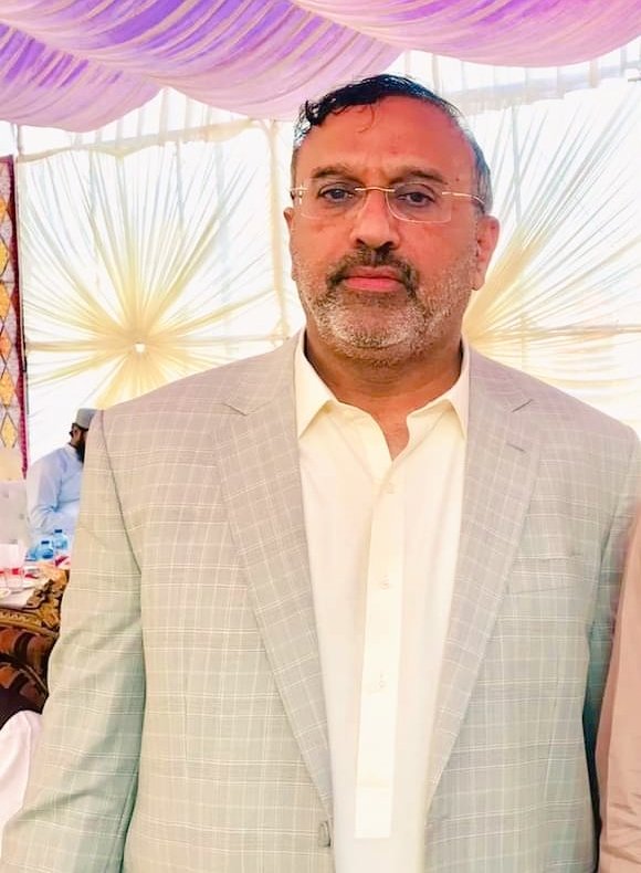 nareshk91421629's tweet photo. ایاز مھر صرف اک انسان ہی نہیں بلکہ ھزاروں دلوں کا سکون ہے جو غیرقانی چھینا ہوا ہے ، خدارا اس پہلے کے معصوموں کی آہیں اک عذاب بن کر نازل ہوں ایاز مھر کو آزاد کرو اور لوگوں کا سکون آزاد کرو
#ReleaseAyazMahar 
@BBCUrdu 
@BBCWorld 
@BOLNETWORK 
@BBhuttoZardari https://t.co/EAB7qux8Dl