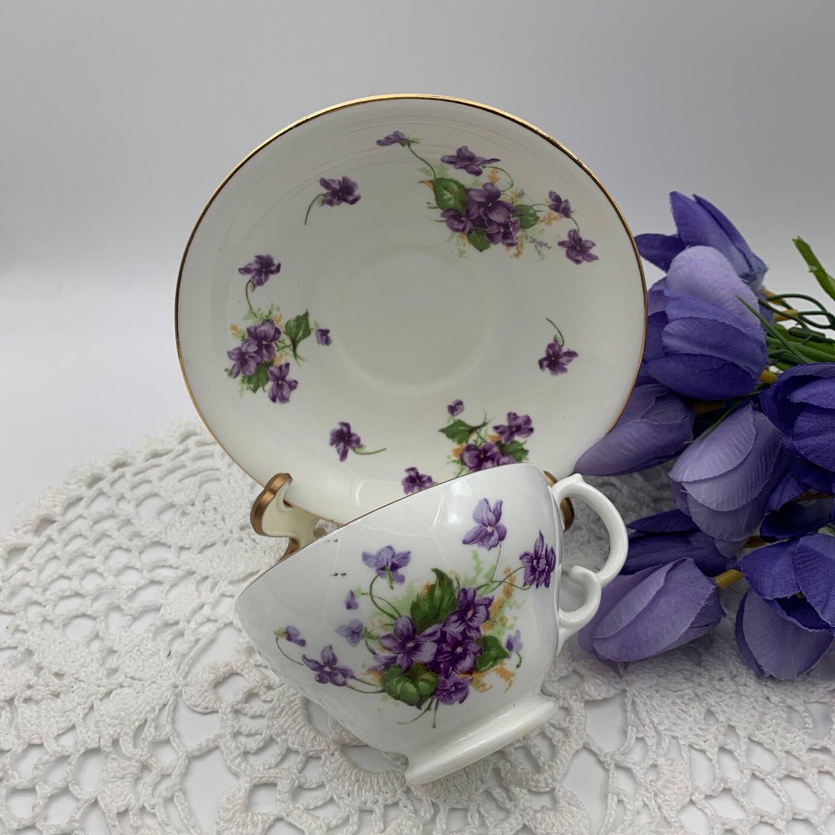 LilyDogAntiques's tweet photo. Excited to share this item from my #etsy shop: Vintage Adderley Teacup and Saucer with Lavender Purple Violets, Bone China Made in England, Cottage Chic, Cottage Core, Gifts for Her #teacupset #madeinengland #teacupandsaucer #teaparty #vintagekitchen https://t.co/ipRMeNaXwy https://t.co/cQUJxlzjxX