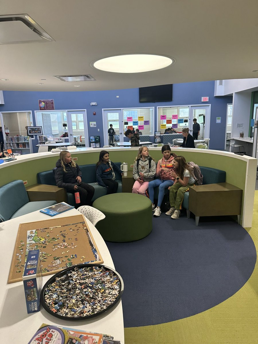 Great morning in the Cube! <a href="/LakeForestSD67/">Lake Forest School District 67</a> <a href="/WeAreDeerPath/">Deer Path Middle School</a>