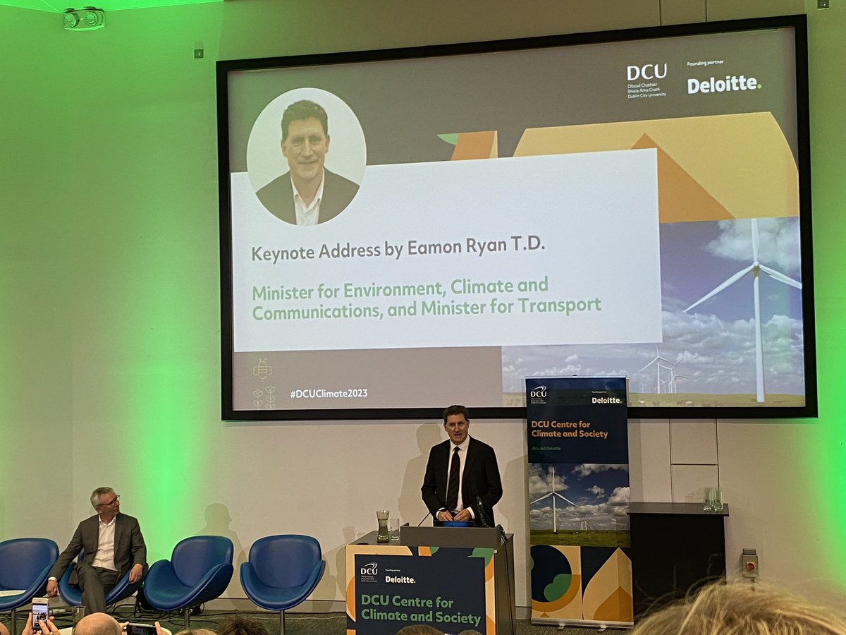 Second keynote speaker of the @DCUClimate conference is @EamonRyan who begins by talking about the joy of being alive #DCUClimate2023