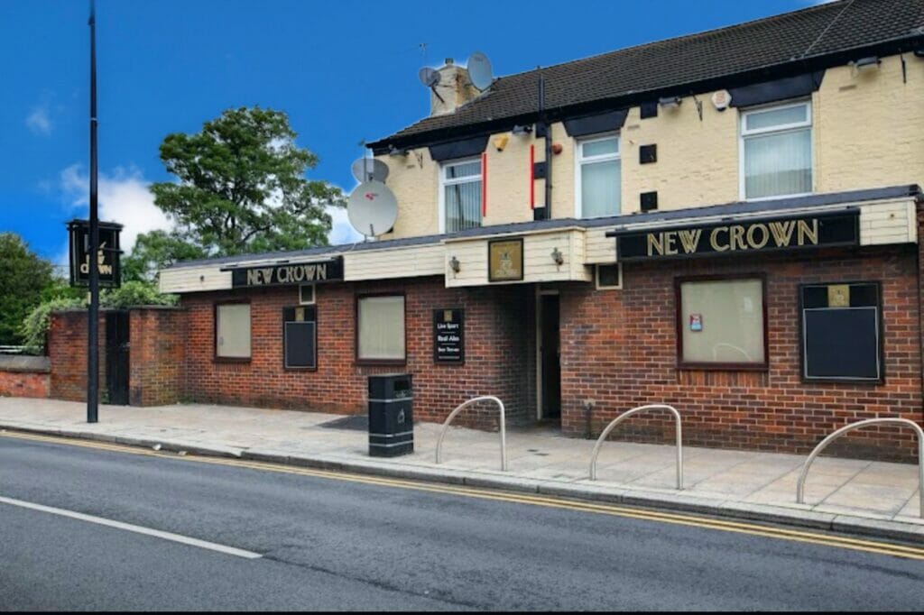 Pub Tenancy In Newton Heath - Run The New Crown Inn ! - loveyourpub.co.uk/pub-tenancy-in…