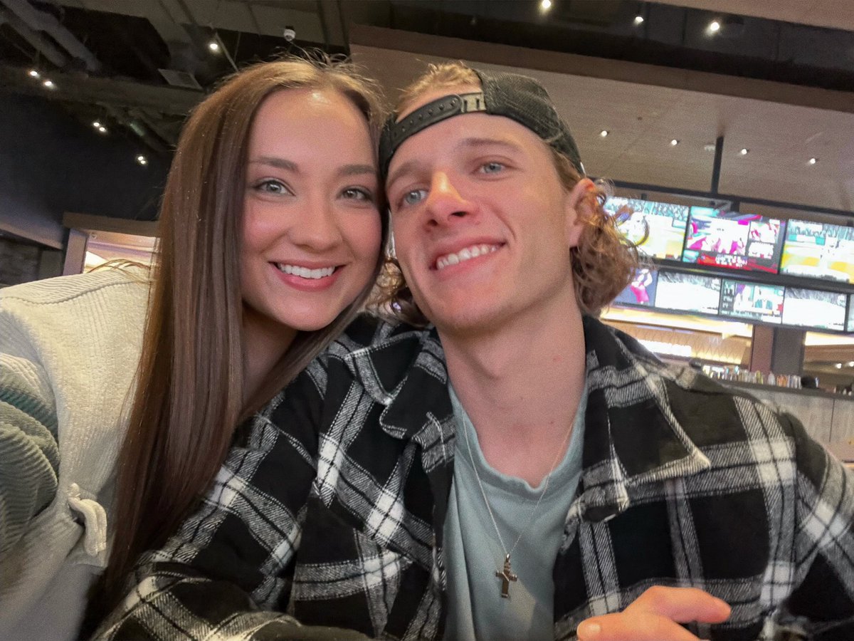 husband took me out of the house ! 😎