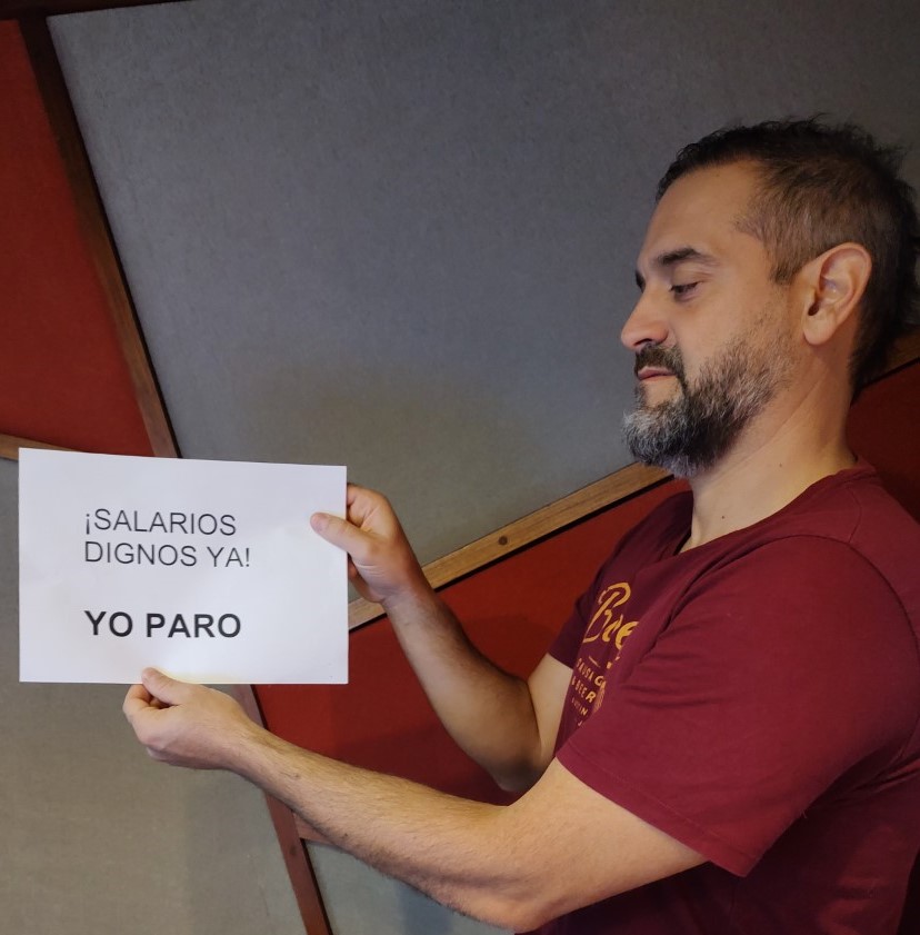 _cristianmaldo's tweet photo. Estuvimos de paro, otra vez. 
En los medios más poderosos de Cba, las caras visibles, que todos los días cuentan que la inflación es un infierno, estuvieron al aire. Parece el campeonato provincial de desclasados. Igual, cuando consigamos el aumento, va a ser para todo el mundo. https://t.co/wqGrXiCDze