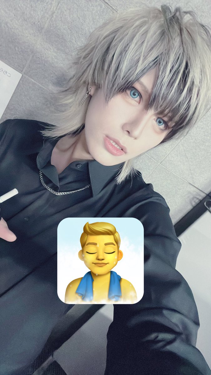 SigMemo_Shiro's tweet photo. 渋谷REX あざす！！
サポート！師匠といっしょにでた！

たのしかった！（語彙力） https://t.co/ZVeJ9fFmCx