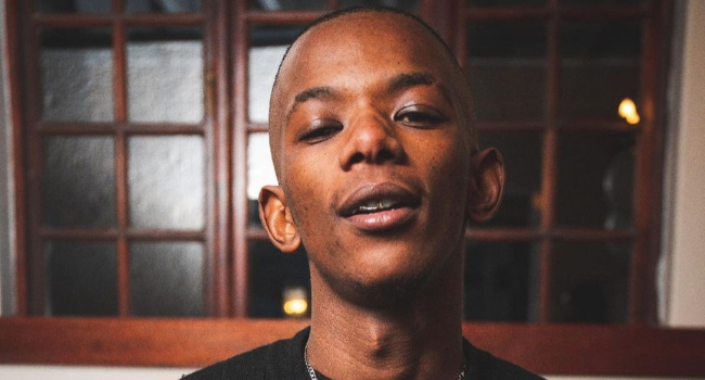 KasiLyrics's tweet photo. Maglera Doe Boy Reacts To The Reported Arrest Of 7 Illegal Immigrants In Klerksdop ----> https://t.co/k2LQyGDII1 #SAHipHopMag https://t.co/NmUkl7nThd