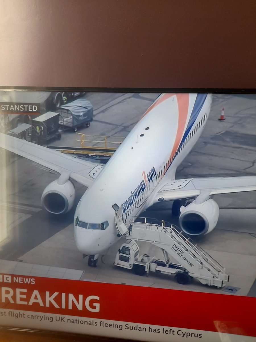 Tahaafaneh2's tweet image. When we going to see evacuation flights coming to Palestine  from all over the west  to  evacuate their zoinest citizen .
#FreePalestine 
#Nakba75 

#endof isreal 
#فلسطين 🇵🇸