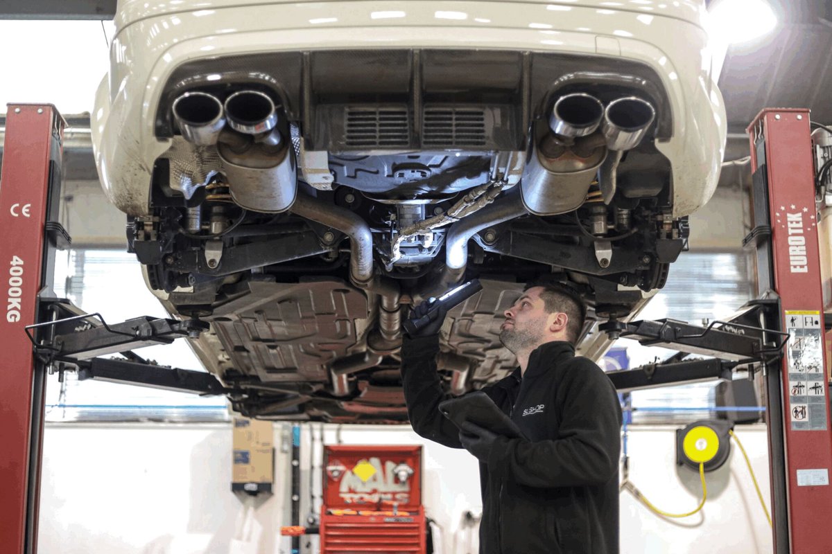 TheSLShop's tweet photo. AMG Servicing. Not what you expected?
Well, if you own an AMG from the 'sweet spot' era, look no further than SLSHOP.
#SLSHOP #MercedesAMG #ModernClassics #V8Power #V8AMG https://t.co/YcewFeL0SQ