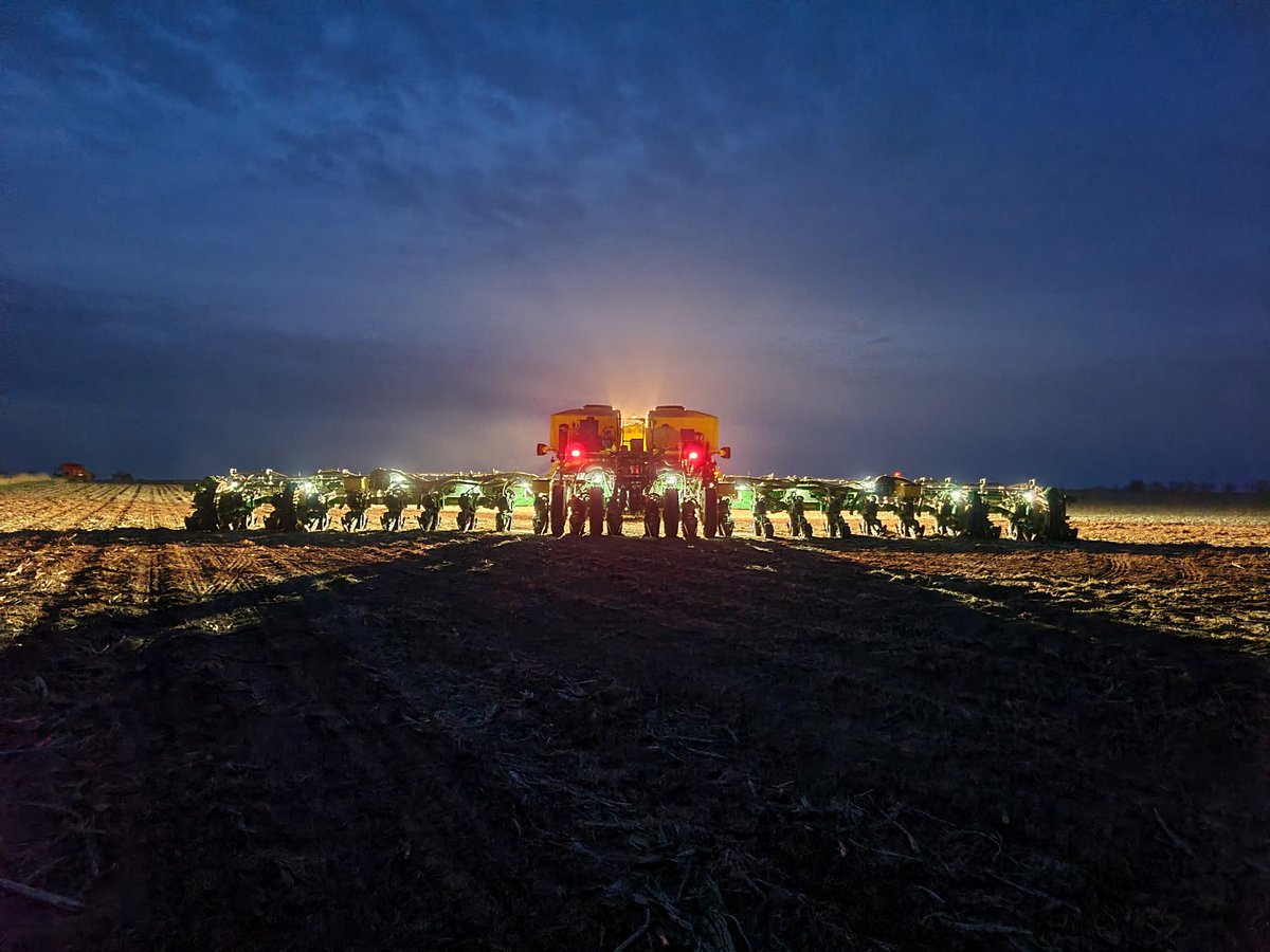 Got that <a href="/JohnDeere/">John Deere USA</a> ExactRate lit up last night. Still needs more lights I think