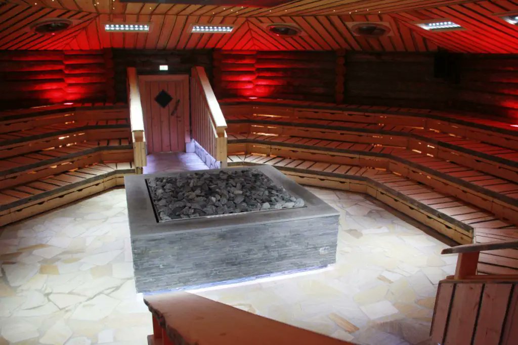 hasepost's tweet photo. HASEPOST Osnabrück: Das ändert sich mit dem geplanten Selbstbestimmungsgesetz in der Damensauna in Osnabrück Mit dem geplanten Selbstbestimmungsgesetz wird das Leben für Trans Menschen in einigen Teilen #damensauna #lomasauna #nettebad #osnabruck https://t.co/qR3h2uGmbl https://t.co/zZV0VeBtqg
