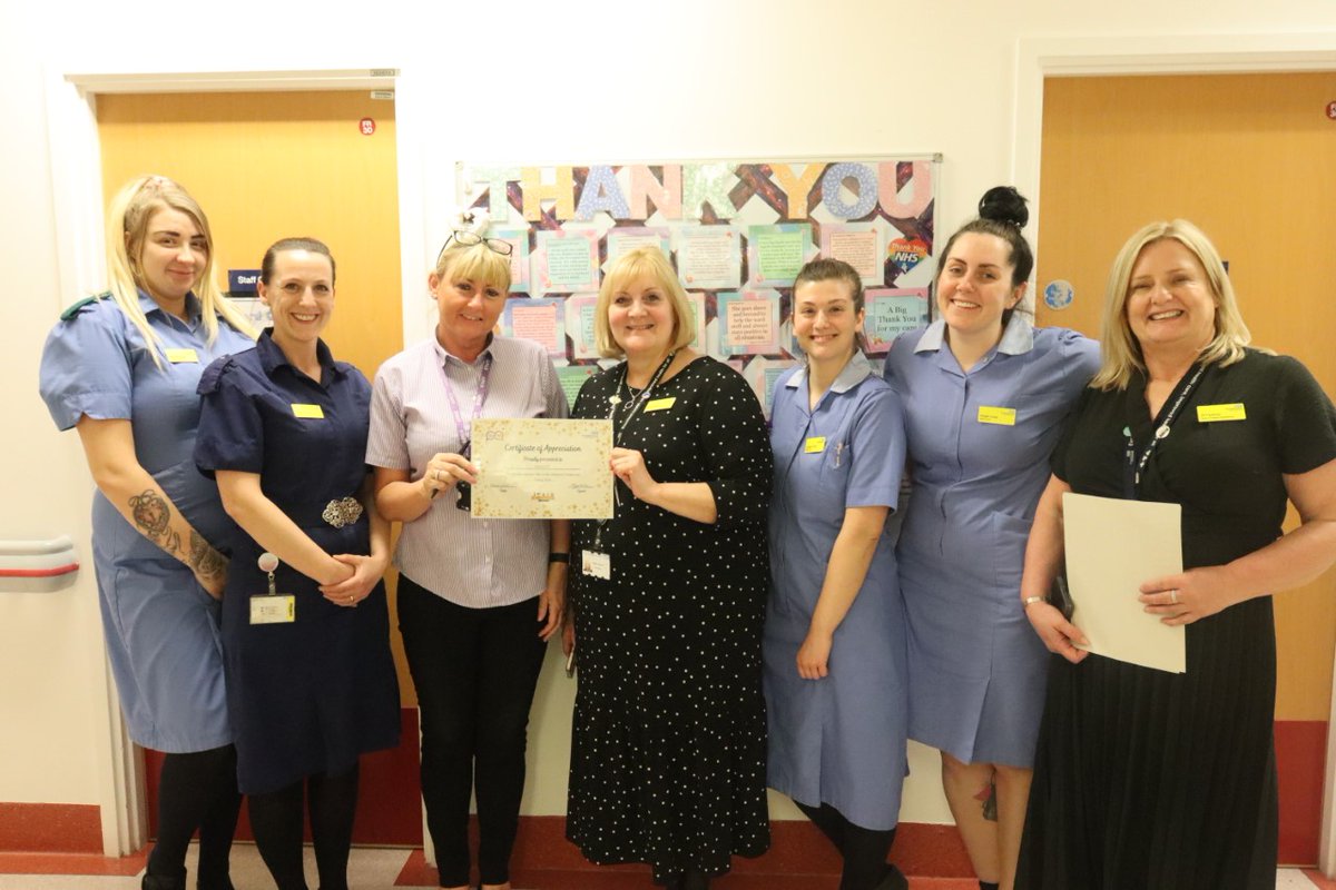 Patient Experience (DGFT) (@dgft_ptex) on Twitter photo Mary Sexton, chief nurse & Jill Faulkner, head of patient experience presented Ward C7 with a certificate for the best response rate for Inpatients for the Friends & Family in March 2023. Well done C7! π#ExpoOfCare @MarySextonNHS <a href="/jillfaulkner65/">Jill Faulkner</a> <a href="/DudleyGroupNHS/">The Dudley Group</a> @DudleyGroupCEO Mary Sexton, chief nurse & Jill Faulkner, head of patient experience presented Ward C7 with a certificate for the best response rate for Inpatients for the Friends & Family in March 2023. Well done C7! π#ExpoOfCare @MarySextonNHS <a href="/jillfaulkner65/">Jill Faulkner</a> <a href="/DudleyGroupNHS/">The Dudley Group</a> @DudleyGroupCEO