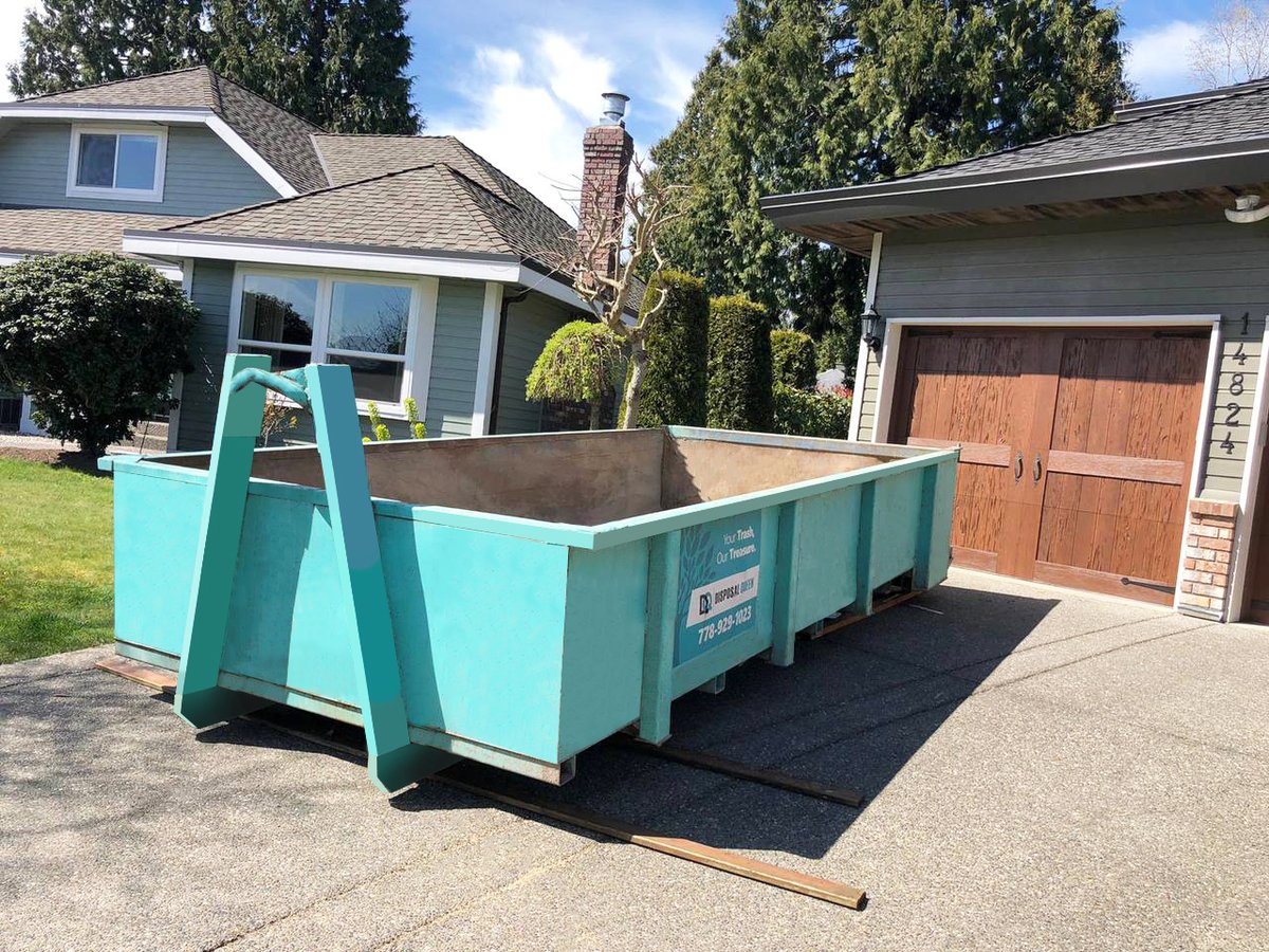 disposal_queen's tweet photo. In this guide, we'll provide some tips on how to protect your driveway when renting a dumpster.
If you would like to know more, please call us at:778-929-1023 or visit us at: https://t.co/vrz4O3GJya
#DisposalQueen #VancouverBinRentals #DumpsterRentals #DrivewayProtection https://t.co/n4gSTNhSeL