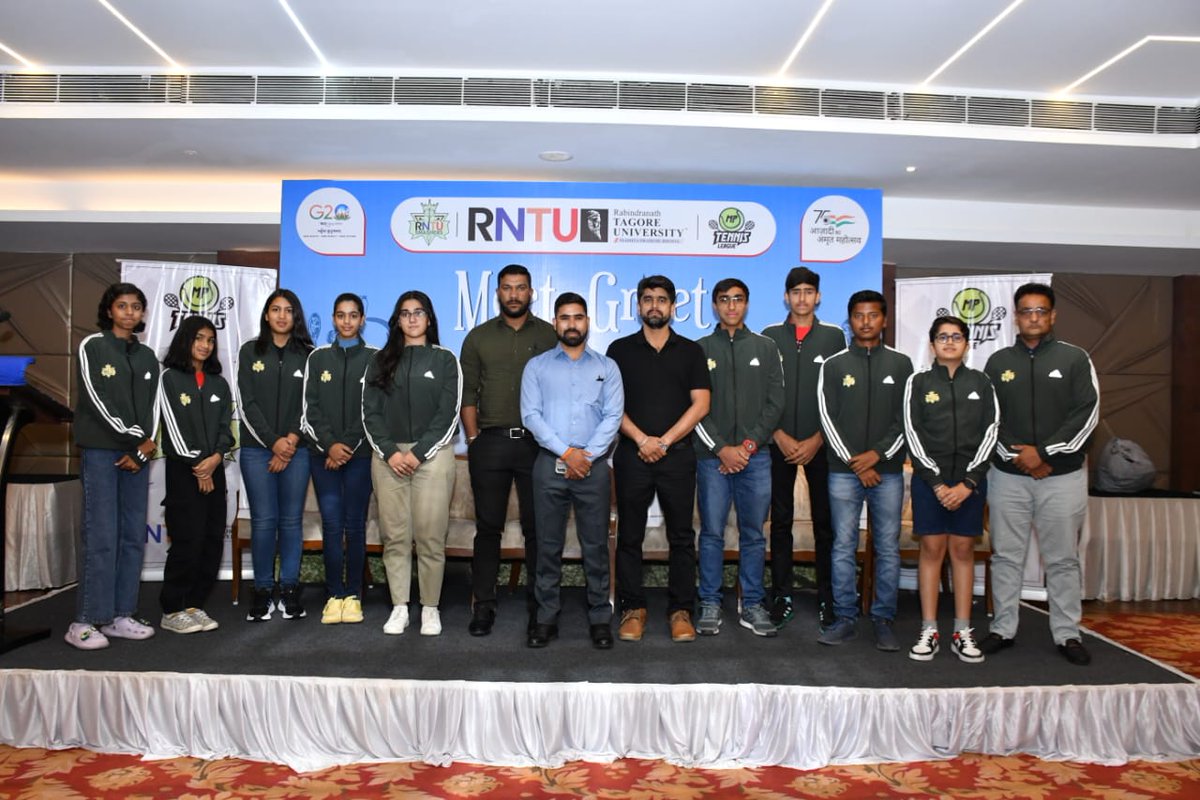 RNTUnivBhopal's tweet photo. "RNTU Smashers players and organizing team come together for a memorable Meet & Greet event before the Madhya Pradesh Tennis League (MPTL) at Sayaji Hotel, Indore."
Sharing the glimpses of the event.
#rntu #bhopal #madhyapradesh #smasher #players #MPTL #event #glimpses #Indore https://t.co/7zPn026yQu