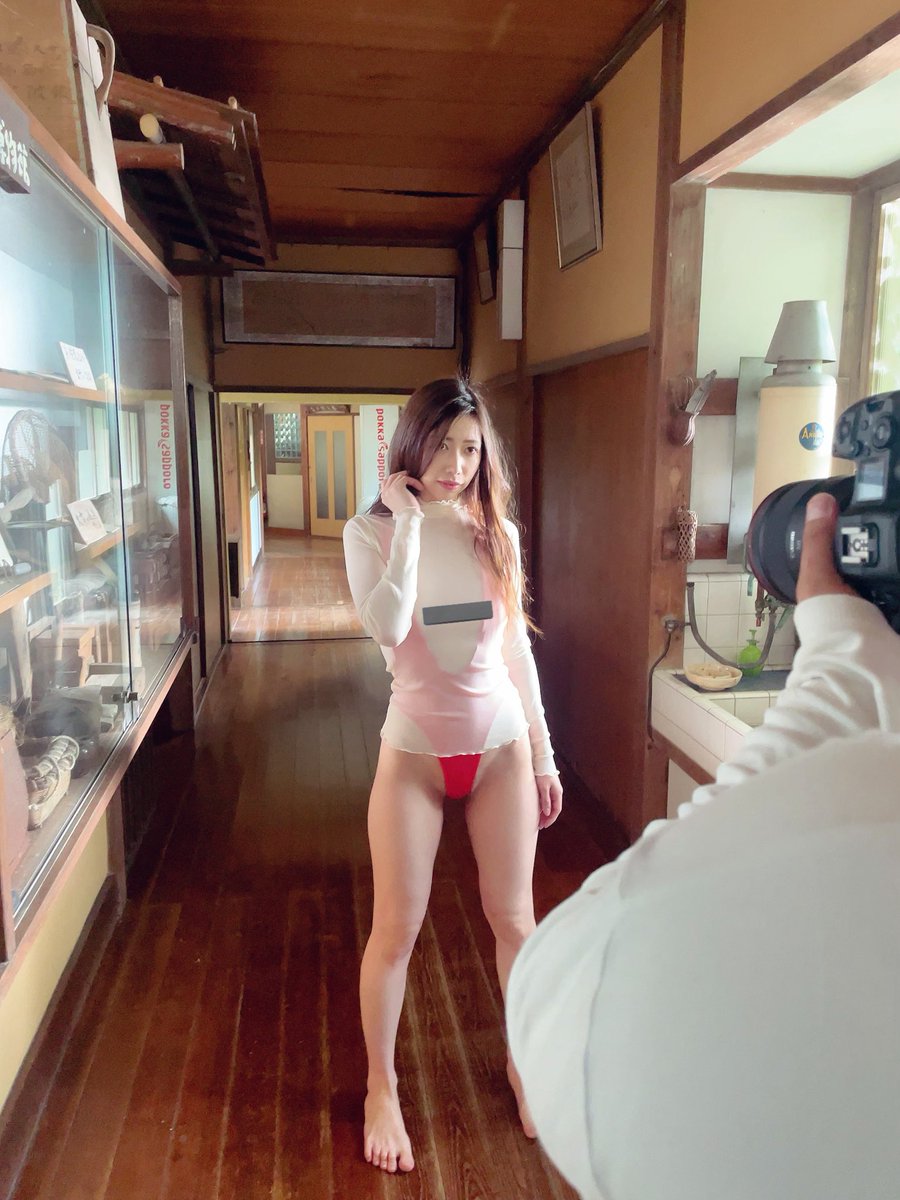 大 浦 真 奈 美