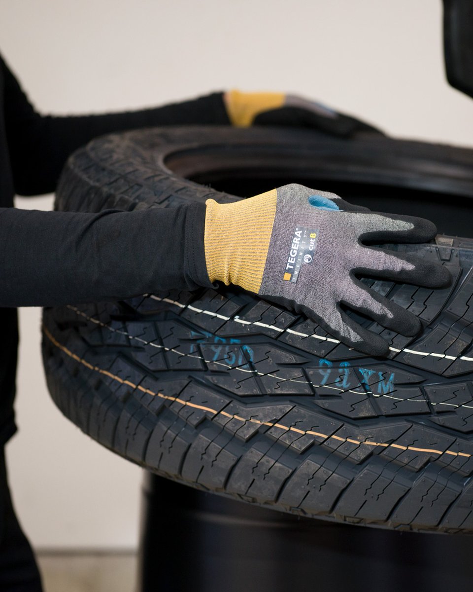 vetementpro's tweet photo. La marque Tegera, spécialiste du gant de manutention, est disponible sur https://t.co/uXKIP0W9Id ! 

Voir : https://t.co/8OORwy2ndN

#workwear #vetementdetravail #vetementpro #renovation #travaux #chantier #industrie #btp #batiment #menuisier #charpentier #tegera #gantsdetravail https://t.co/VHsICkymQe