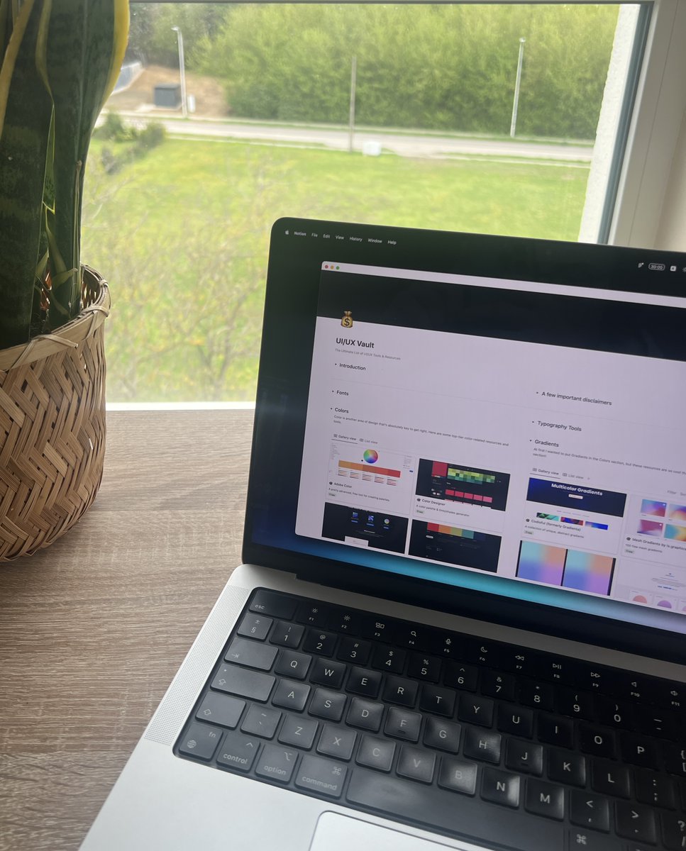 MichaelFilipiuk's tweet photo. I’m creating  The ULTIMATE Resource List for UI/UX Designers.

127+ amazing resources, all in one place. Fonts, mockups, icon packs, tools, job boards… literally EVERYTHING.

Best of all? It’s 100% FREE.

Launching this Friday. https://t.co/tfvC9rLUAD