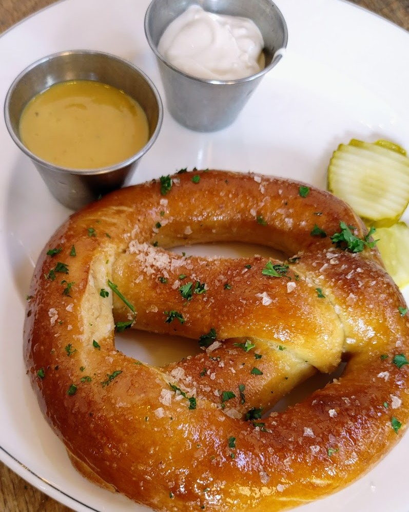 Do you want dipping cheese, mayo or mustard for your pretzel? #NationalPretzelDay