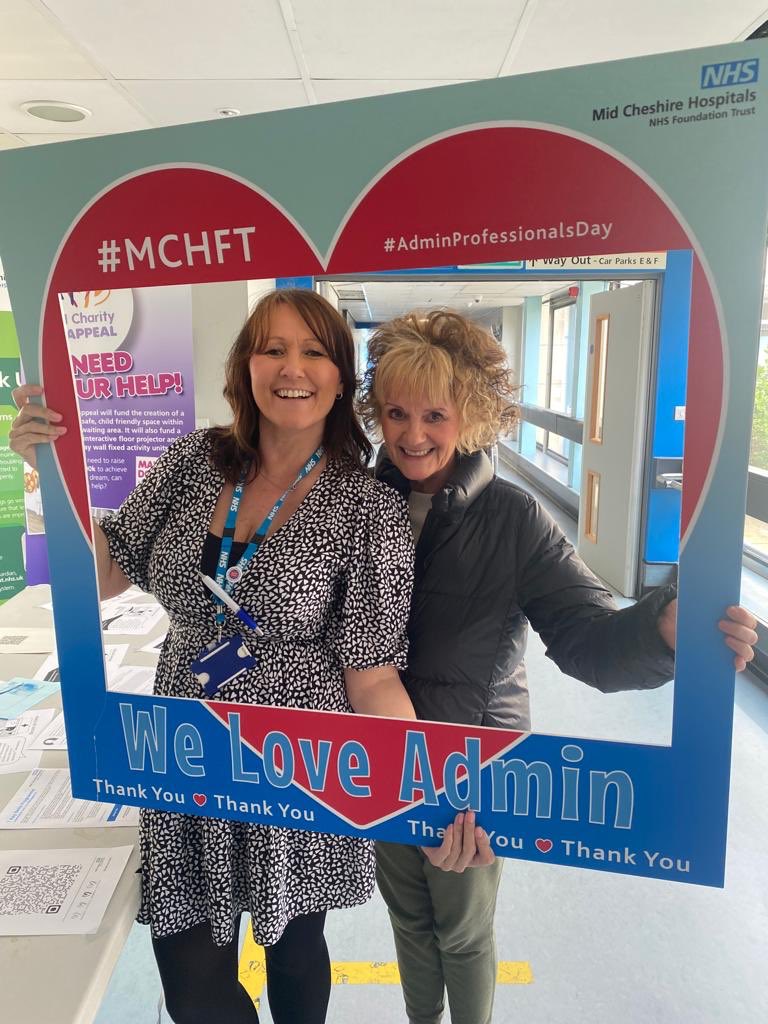 Hope you all had a good day..#adminprofessionalsday #mchft <a href="/MidCheshireNHS/">Mid Cheshire Hospitals 🏥</a> <a href="/JobsatMCHFT/">Careers_Mid_Cheshire_Hospitals💙</a> <a href="/AnnaBickerton/">Anna Bickerton</a>