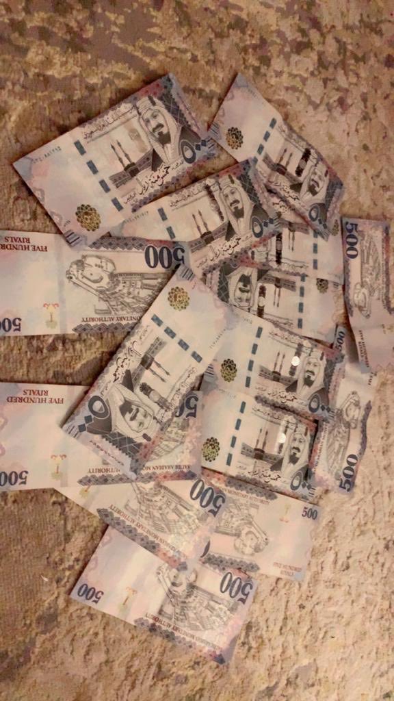fawayiz41699's tweet photo. السلام عليكم 👋

للي مشارك معي وما فاز هذي  15,000 آلاف ريال اخريين و و Apple iPhone 14  📱💸💰 ✅
 
بس تابعني وتابع @mwsslwl56251651 ريتويت ولايك واكتب تم 👍❤️ https://t.co/ZKrJ4Y2iW4