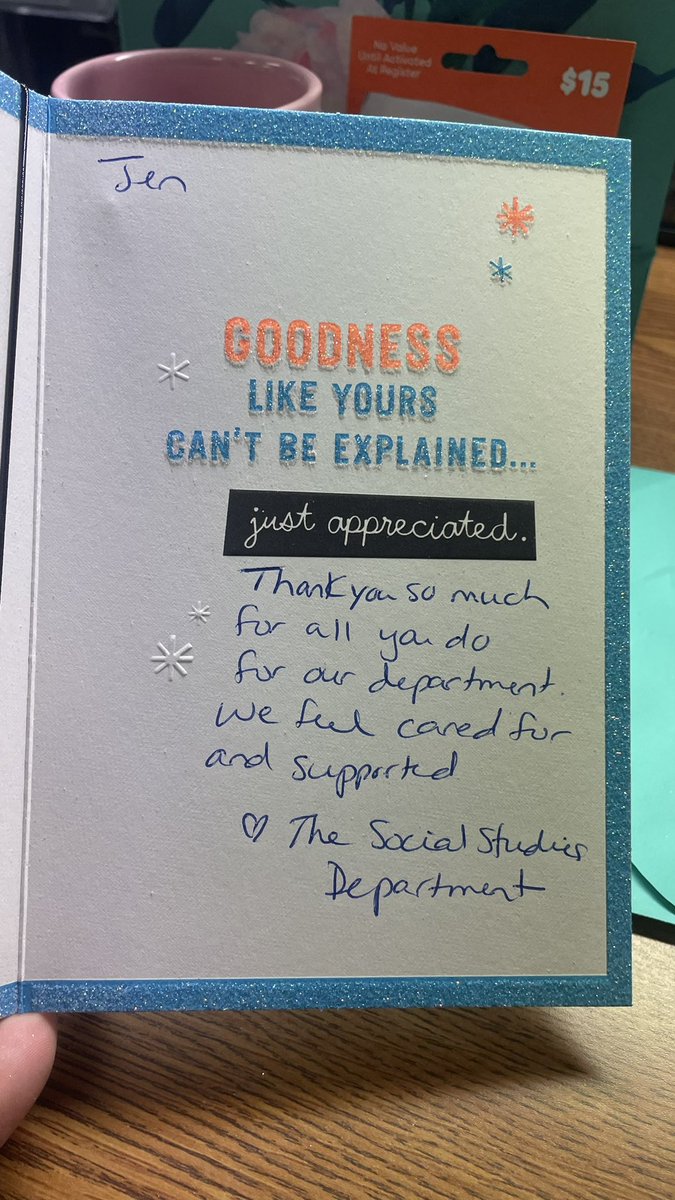 Jenn_McCormick's tweet photo. My teachers are the best!! 🥰 https://t.co/a2DfUPddIV
