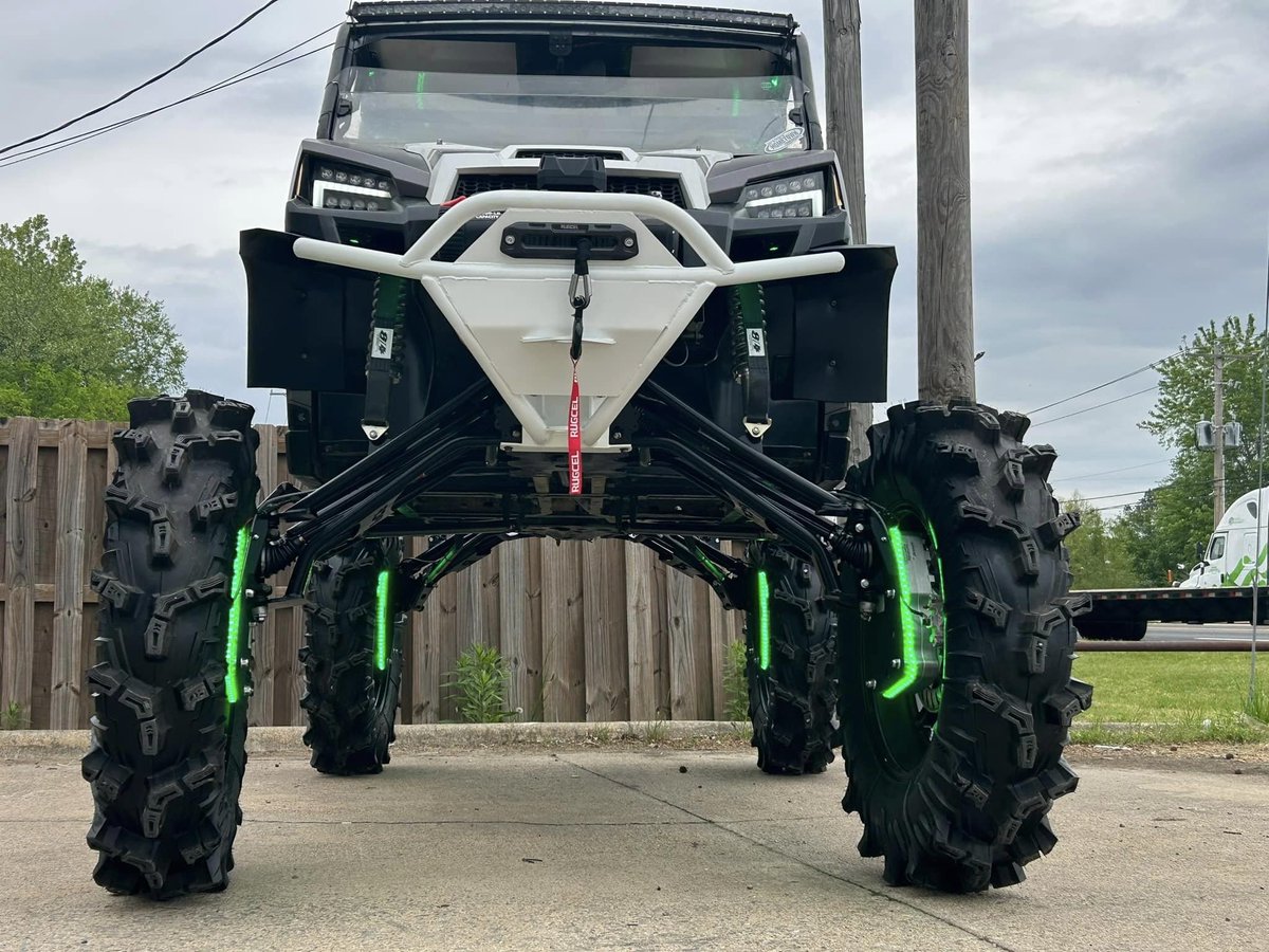 superatvtweet's tweet photo. π Anthony Phillips has a monster @PolarisORV #RangerCrew rolling out of #HometownPowersports with an #SATV 8" #GDP portal gear lift with 60% #GearReduction, stacked on a #PCF 8" suspension lift, turning 44" #TerminatorMAXTires! πͺβ #GearDrivenPerformance #BuiltforBattle
#SATV https://t.co/P6x8P1RHIs