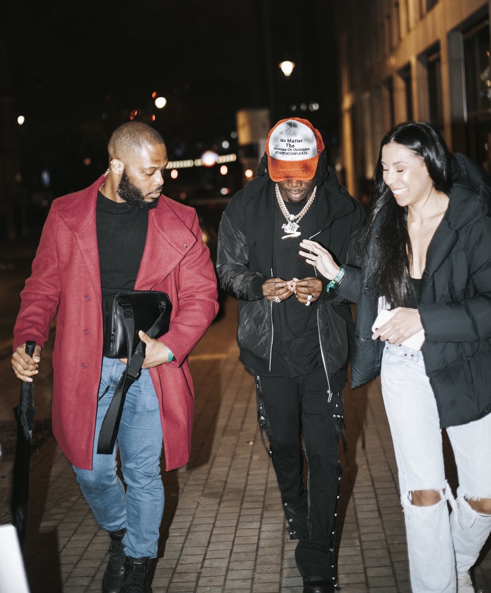 stonebwoy's tweet photo. London launch was loud on sunday, grateful to everyone for the support! 🇬🇧 28.04.23 #5thdimension

https://t.co/yVGMJpzfwl https://t.co/zFHeI0W4CF