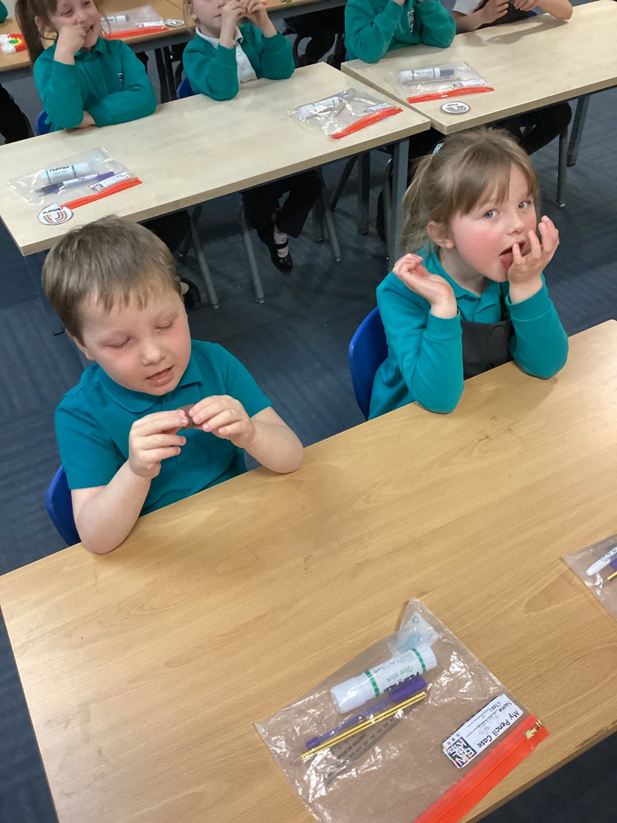 Miss Pierrepont tweet media