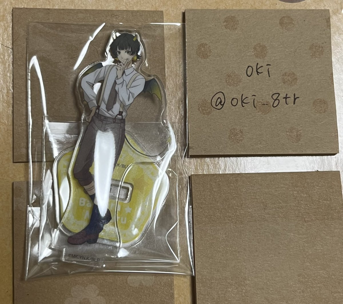 oki_8tr's tweet photo. @MaSu3twst 大変お待たせしております。現物とIDの画像を添付しておりますのでご確認くださいませ。 https://t.co/Np1aqCXKQ0