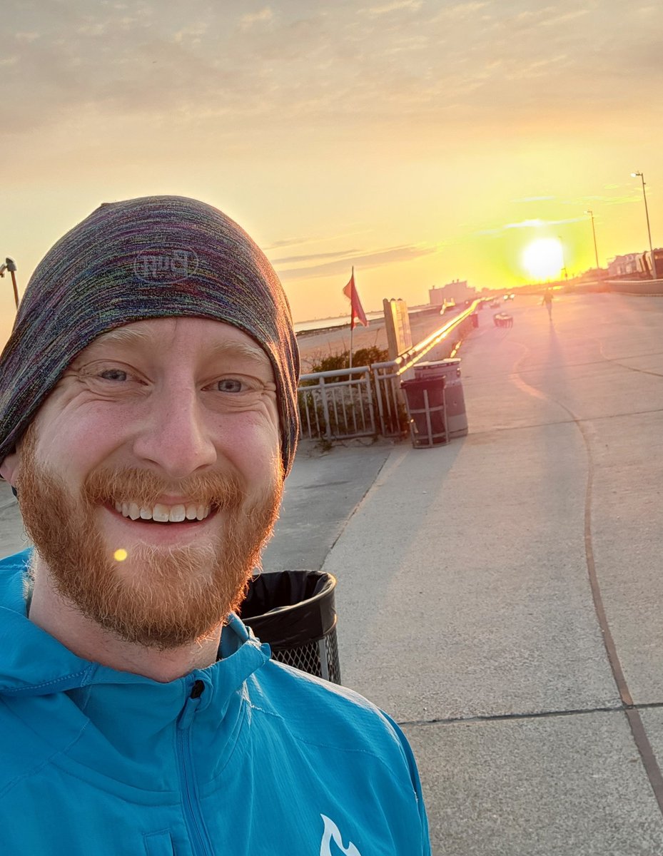 I RUN ON BEER tweet media