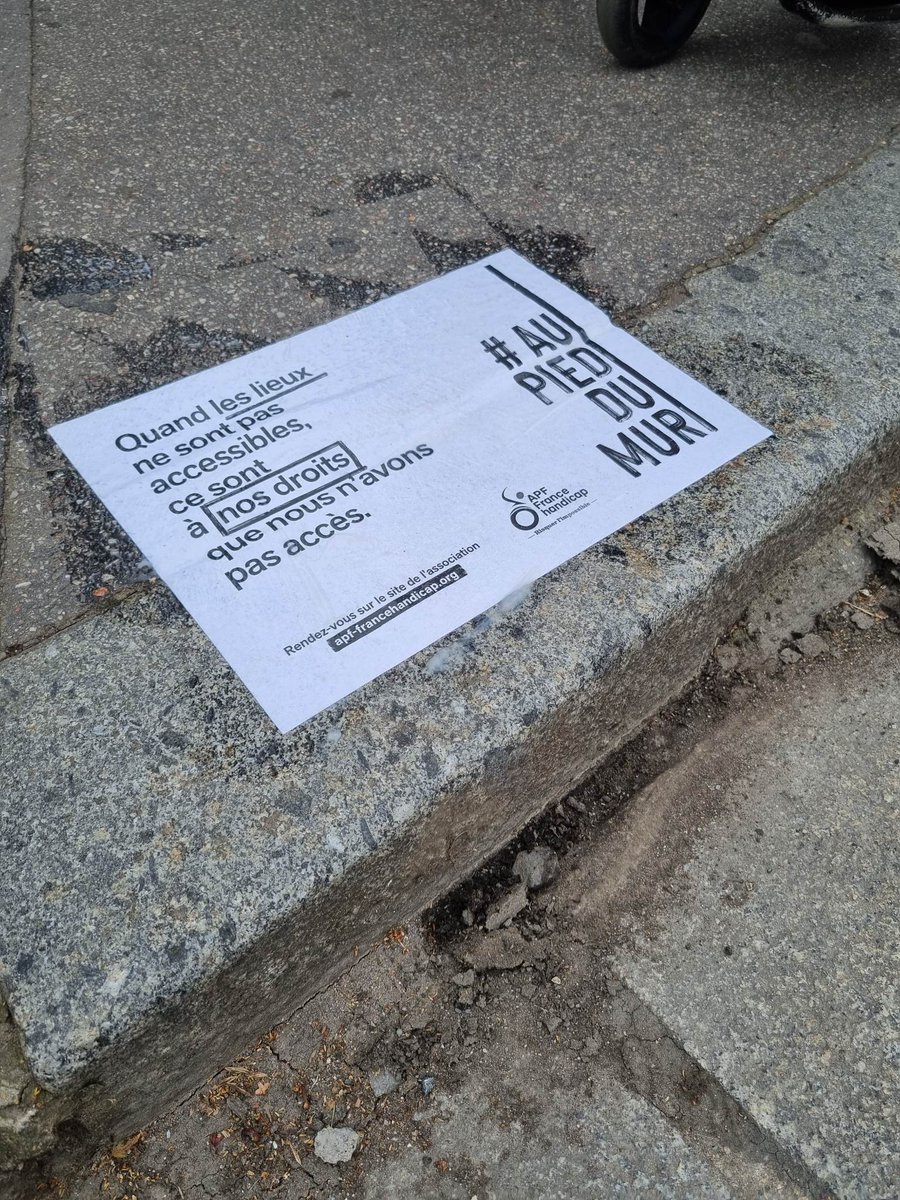 📢Des millions de personnes en situation de handicap sont privées de leur autonomie, de leur vie sociale et de leurs droits car le manque d’accessibilité des transports, des commerces et des bâtiments entrave leur liberté d’aller et venir. Mettons l’Etat #AuPiedDuMur 
#Caen