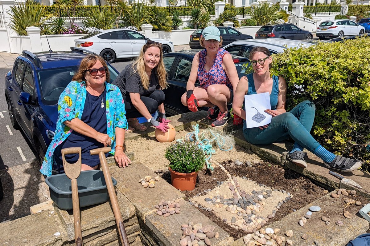 Adur & Worthing Councils tweet media