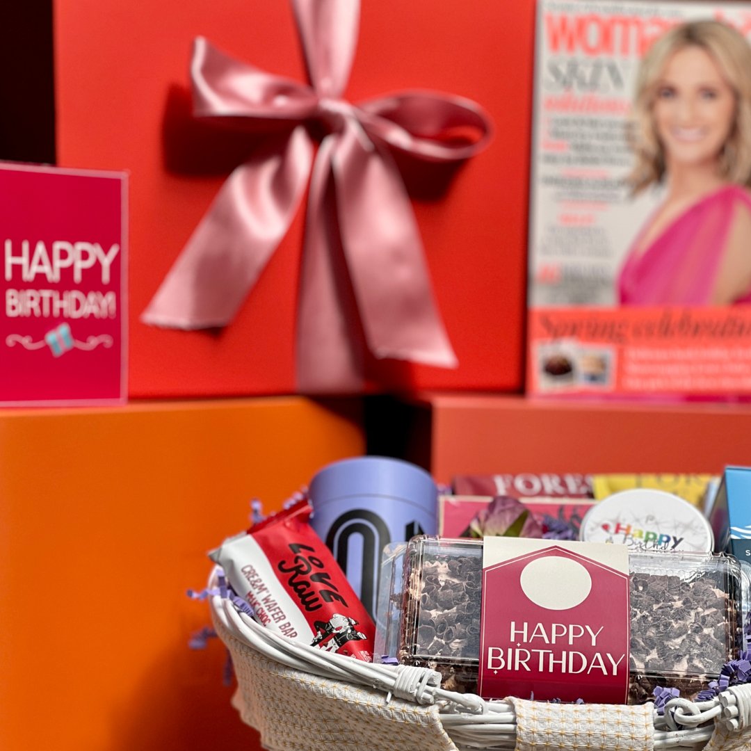BasketsGalore's tweet photo. Today's Gift Basket Of The Day is the "Fabulous Women's Birthday Gift" https://t.co/xo5zUsVTLc ⭐ 

Follow &amp; RT to enter #prize draw to #win a Gift Basket. 

More info via our blog.

 #dailydispatch #gifts #competition #giftbasketsrule #birthdaygifts #birthdaygiftideas https://t.co/P1eH0c2STr