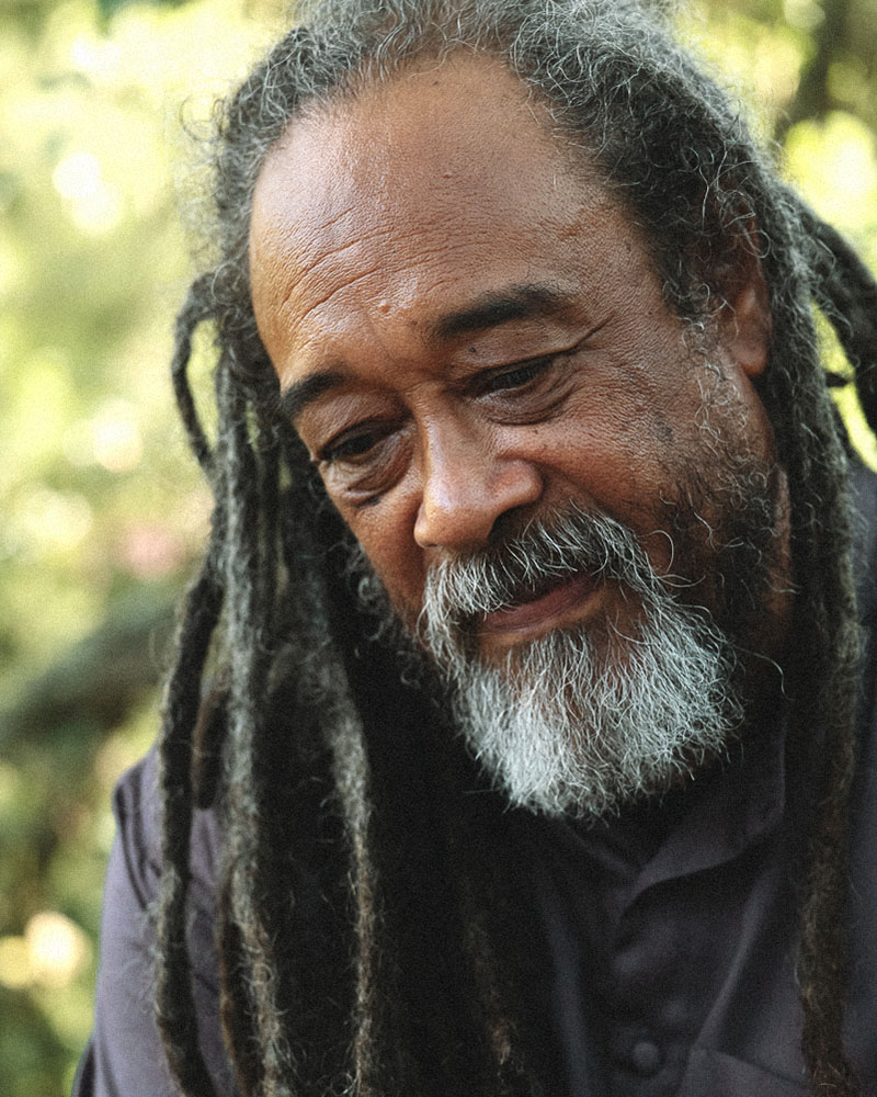 You don’t have to fight. You only have to keep choosing Truth. Only Truth. Let Grace fight for you if needed. You just keep choosing, ‘Yes, I choose the true.’..mooji.org/quote-of-the-d…