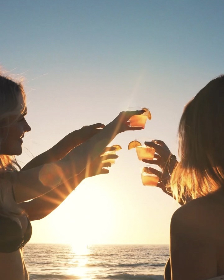 If you truly love nature, you will find beauty everywhere. 
~Vincent Van Gogh

#onewithlifetequila #womanownedtequila #woman supportingwoman #wednesdayvibes #herecomesthesun #delraybeach #montaukny #fortlauderdale #longbeachny #bocabeach #tampa #stpetebeach