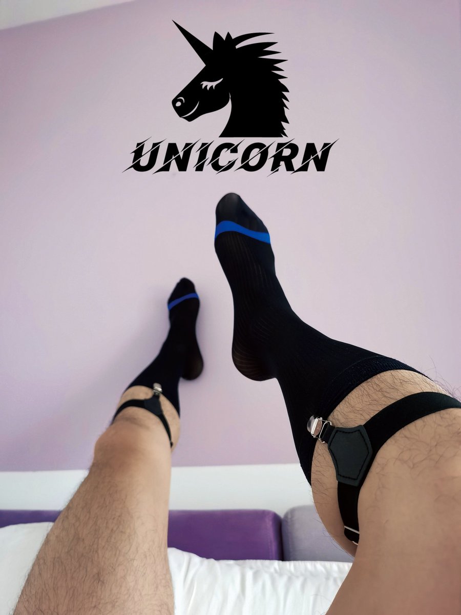 Unicorn🦄 <a href="/Unicorn1069DJ/">独角受🦄Unicorn（5月有BKK同行？）</a> 
晚安 
#无套内射
#正装丝袜 
#同志情趣
