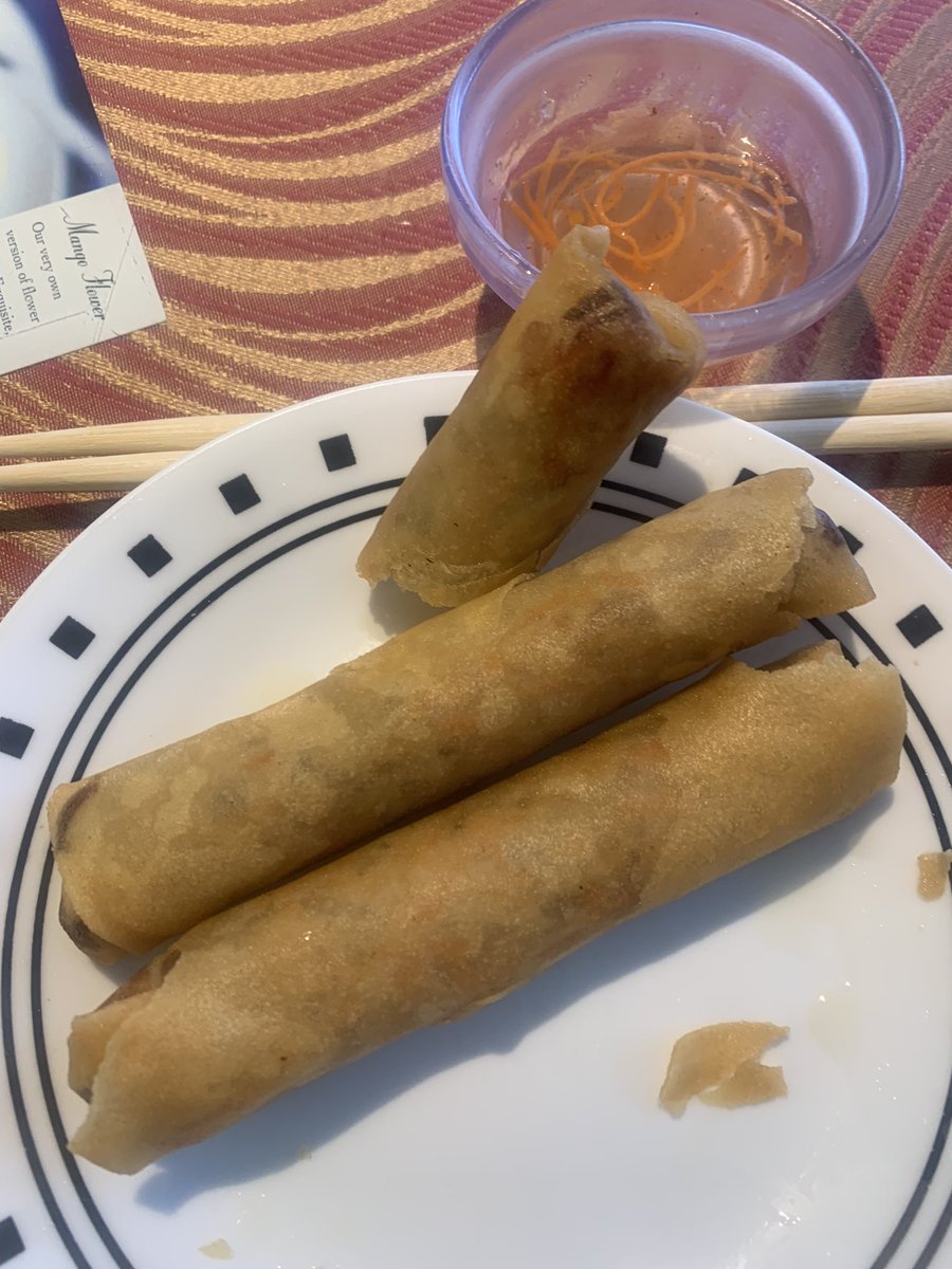TravelingNA's tweet photo. Went to hole in the wall Bolsa Restaurant in Calgary last night. Delicious satay beef pho and hand rolled spring rolls #yyc https://t.co/Ly4uYKg04a