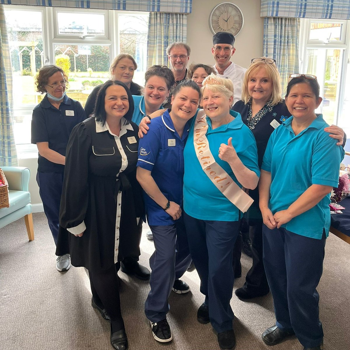 CareSouthUK's tweet photo. Join us in wishing a happy retirement to Castle Dene Laundry Assistant of 25 years, Dot.

Thank you, Dot, for your 25-years of honourable service, we wish you all the best! 💙 🤍

#CastleDene #Bournemouth #Retirement #FoodFunFriendship #CareSouthUK #CareSouth https://t.co/FqIPkINQrQ