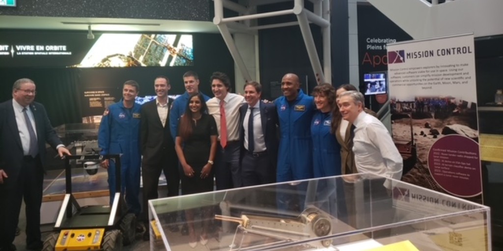 🎉What an honour to welcome Prime Minister Justin Trudeau and the #Artemis II crew to the museum yesterday! @Astro_Jeremy @astro_reid @AstroVicGlover and @Astro_Christina are an inspiration to us all as we cheer them on #ToTheMoon 🌕🚀 @csa_asc @NASA