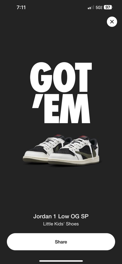 vendicated's tweet photo. @JustFreshKicks aint a mens but ill take it🔥 https://t.co/Za18BpJBIm