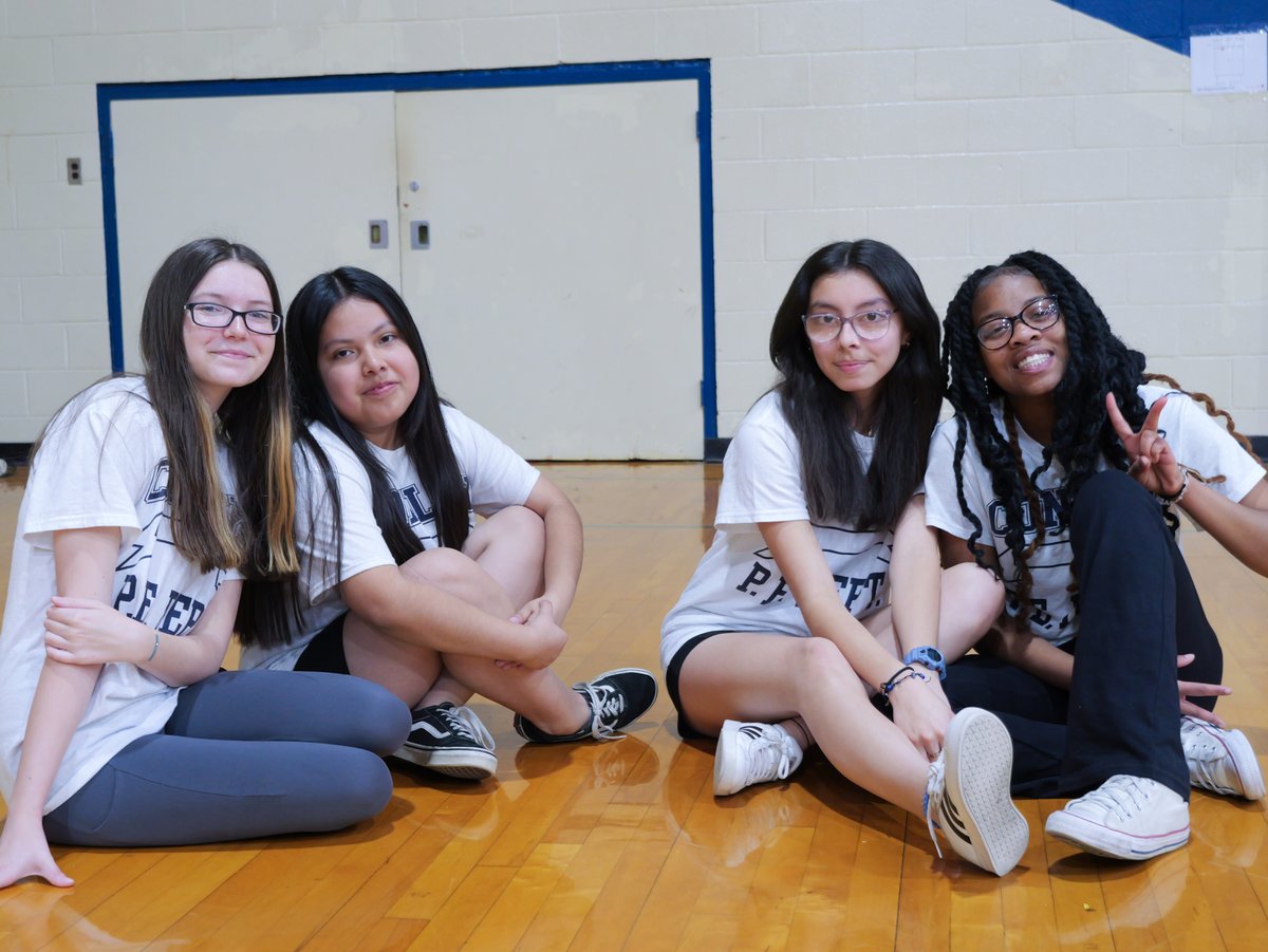 PCS_NC's tweet photo. This week we visited D. H. Conley High School 🎓
🧑🏭👩💻
"Experiences here guide students toward positive interactions with peers, family, faculty, and community."
#nc #schools #publicschool #greenville #pittcounty #ecducation #highschool #learn #StudentSuccess #goals #motivation https://t.co/szH4tXl8JT