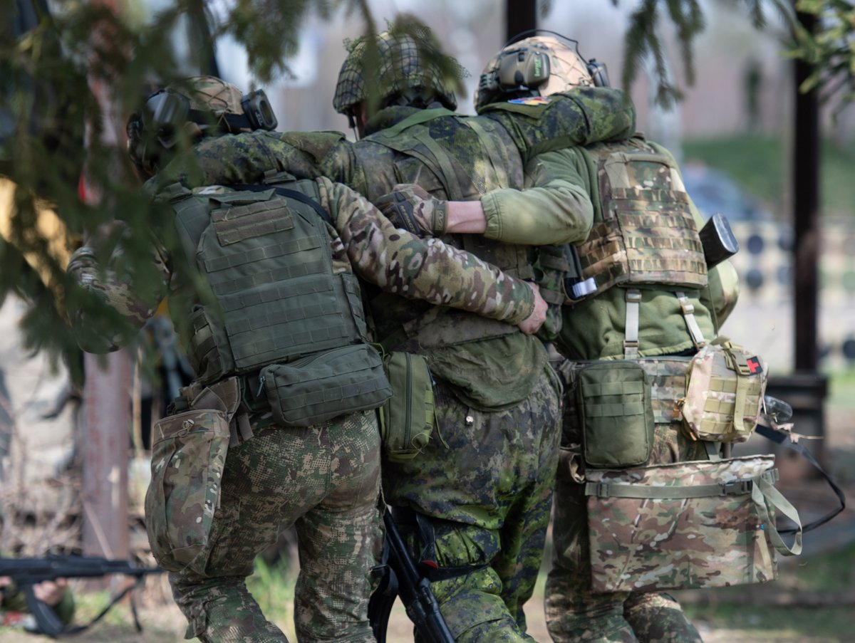 Canadian Armed Forces Operations on Twitter "Canadian Armed Forces