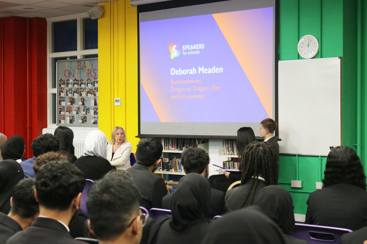 We were so excited to welcome @DeborahMeaden this morning. @MulberryAS students really enjoyed hearing about her inspirational career, thoughts on business and biodiversity, experiences at school + love of nature and animals. Such an engaging talk! Thank you @speakrs4schools