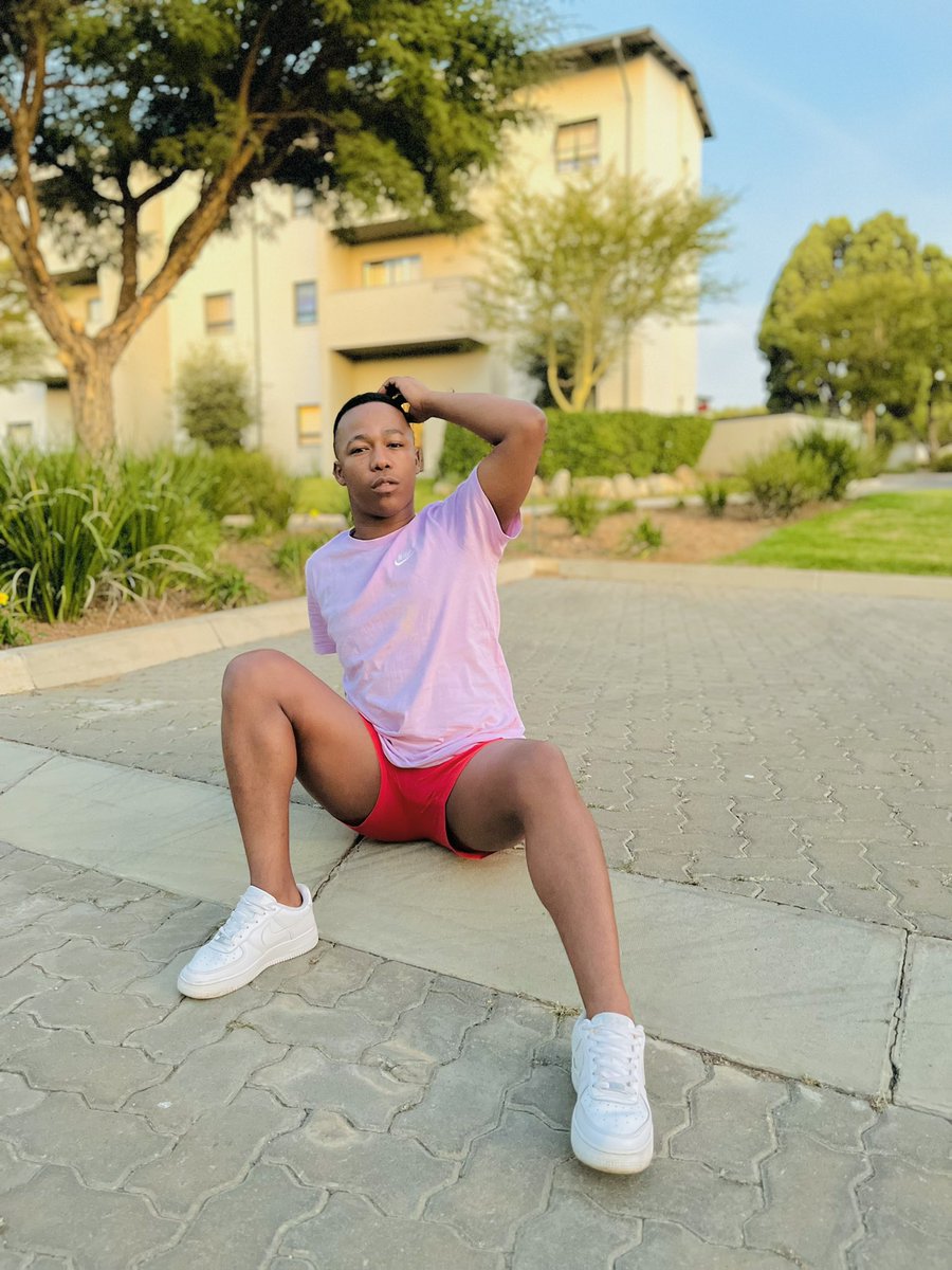 Lebo_Mohelepi's tweet photo. Long Weekend 🩶 https://t.co/ZS2CTiaxl3