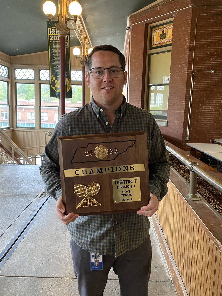 LNSTEM_MrAllen's tweet photo. Congrats to our boys @LN_Tennis team on their district championship!  Congrats to @stephenablythe https://t.co/xdyA5IDxHi