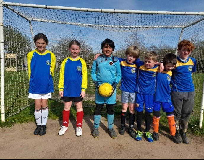 Pennard Primary (@pennardprimary) on Twitter photo Diolch <a href="/BubsyTownhill/">Townhill Community School</a> for coming to play. Two competitive games of football. Well done both schools. #pennfun #pennsport Diolch <a href="/BubsyTownhill/">Townhill Community School</a> for coming to play. Two competitive games of football. Well done both schools. #pennfun #pennsport