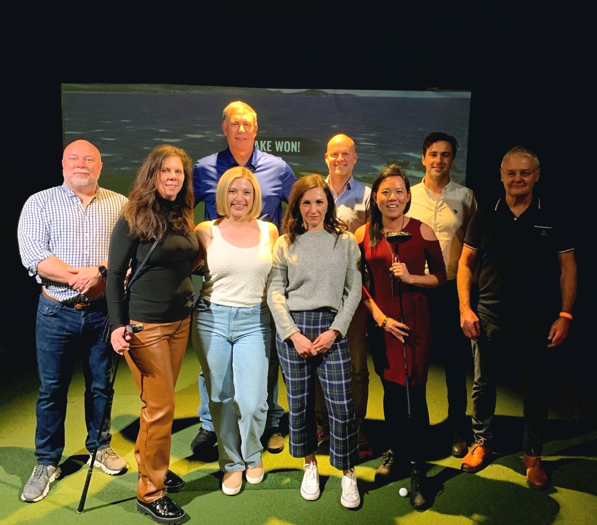 InPlaceSoftware's tweet image. InPlace&apos;s North American Sales Team had a productive offsite in New York City this week. CEO Guthrie White and CFO Jennifer Botha traveled from Australia for the gathering. Everyone enjoyed some post-meeting fun at a local golf simulator one evening!
