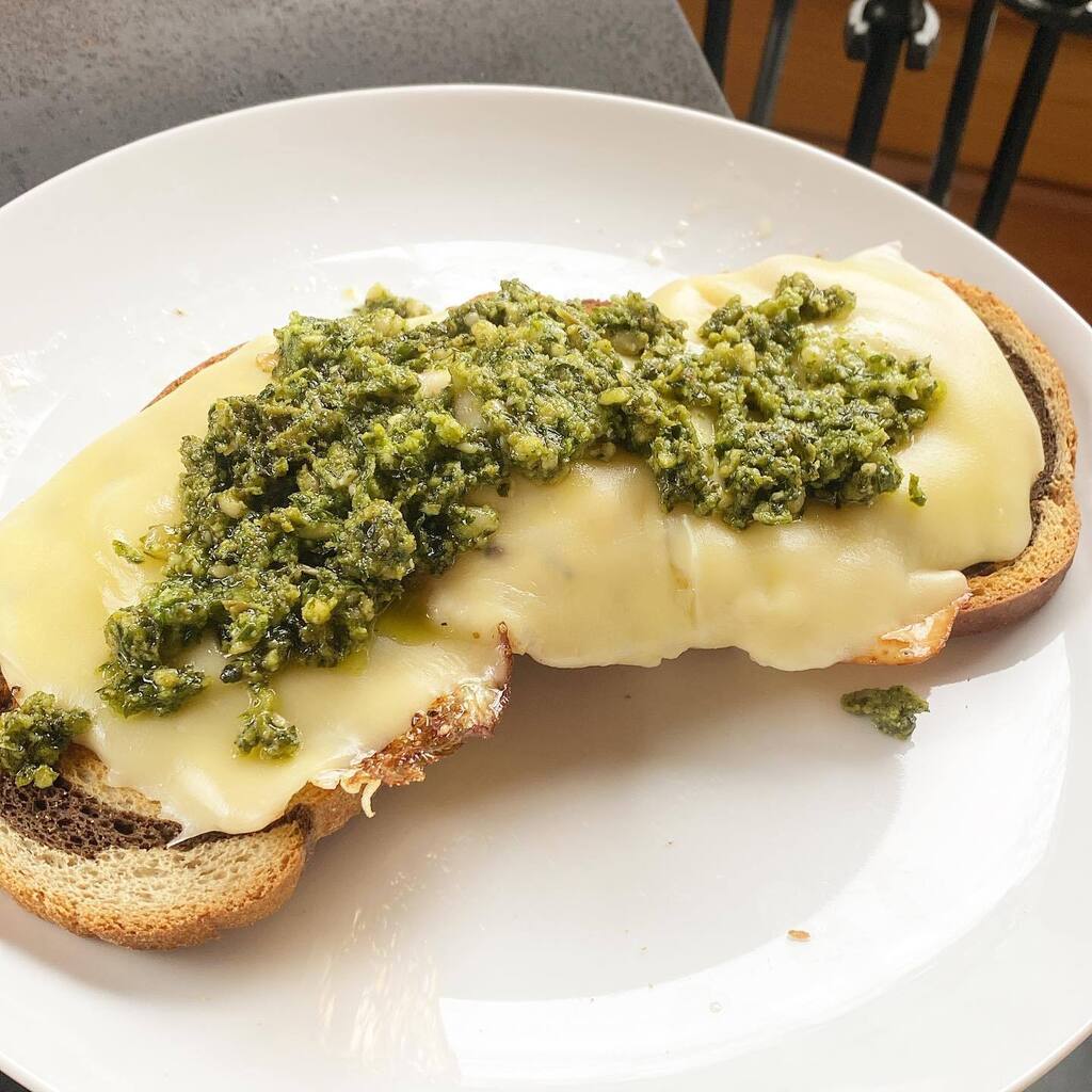 Avocado was bad so I pivoted to pesto instead. It’s like a pesto Benny. #mayeumeals