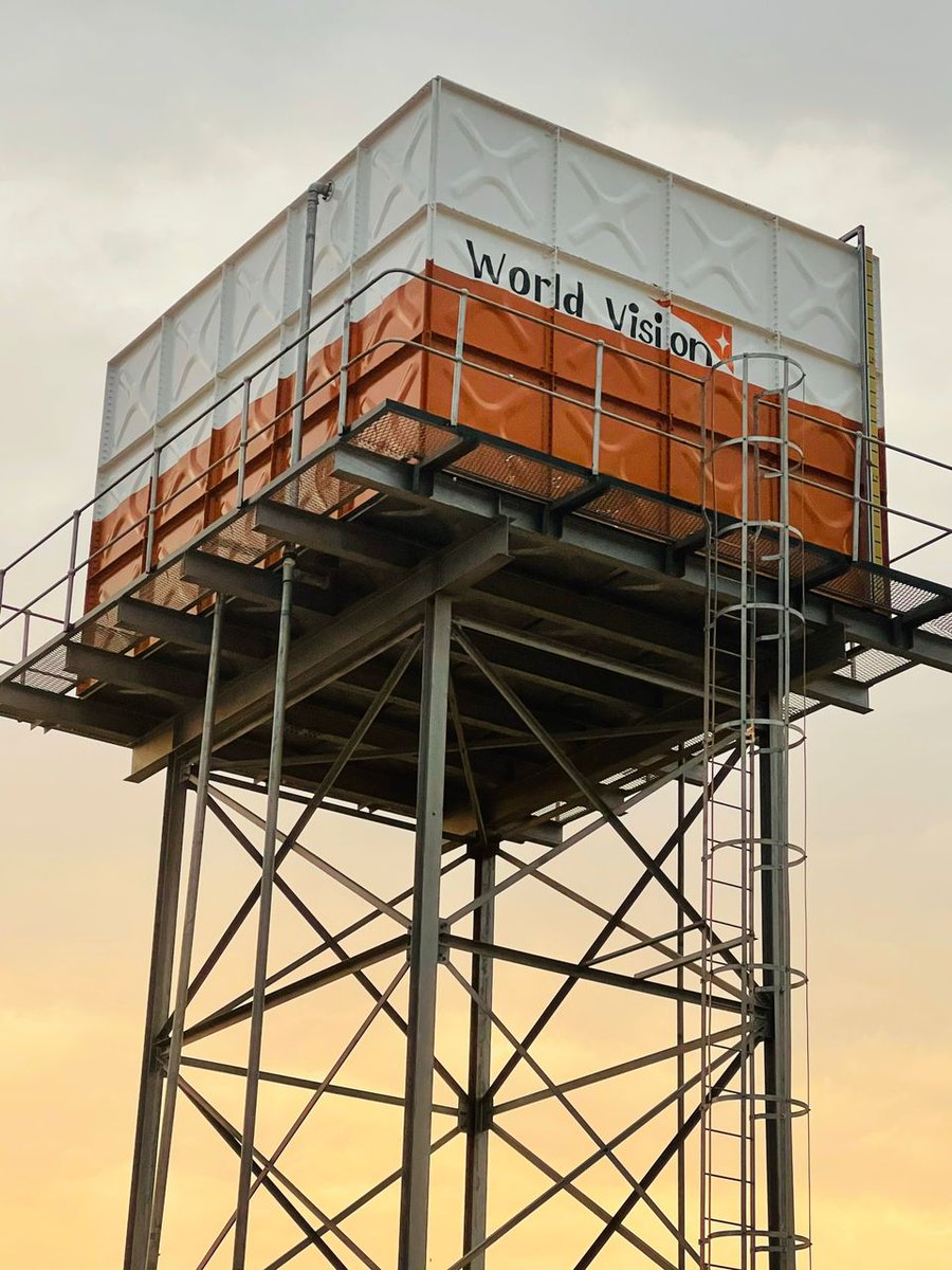 WorldVisionZamo's tweet photo. #WeAreMakingProgress
The Engineering Institution of Zambia has recognized World Vision Zambia as the Most Compliant Unit for 2023. In 2022, the organisation drilled over 436 boreholes and installed 111 piped water systems providing access to 230,000 people with clean water. https://t.co/B9I0zMey27