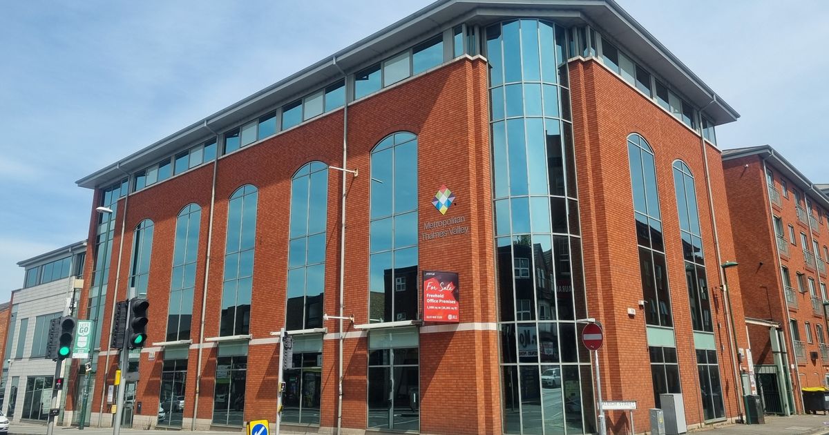 Hull-based student accommodation provider Kexgill has bought a large office block in Nottingham to convert to student accommodation. ow.ly/Y2lb50NMGCP. As the office market changes, conversions are becoming more common and reflects the growing need for student accommodation