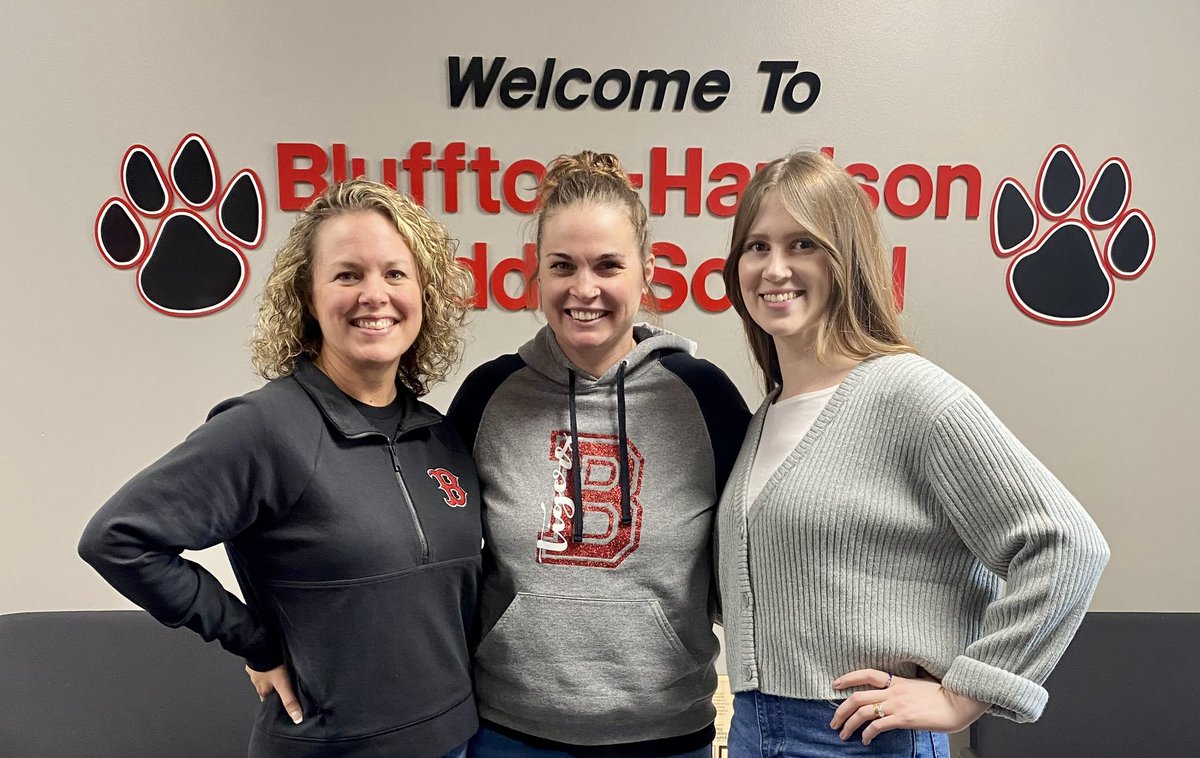 BHMS_Principal's tweet photo. So very fortunate to work with the best team around. Thank you ladies for everything you do each day for our staff and students!! https://t.co/KOc9PjaWzU